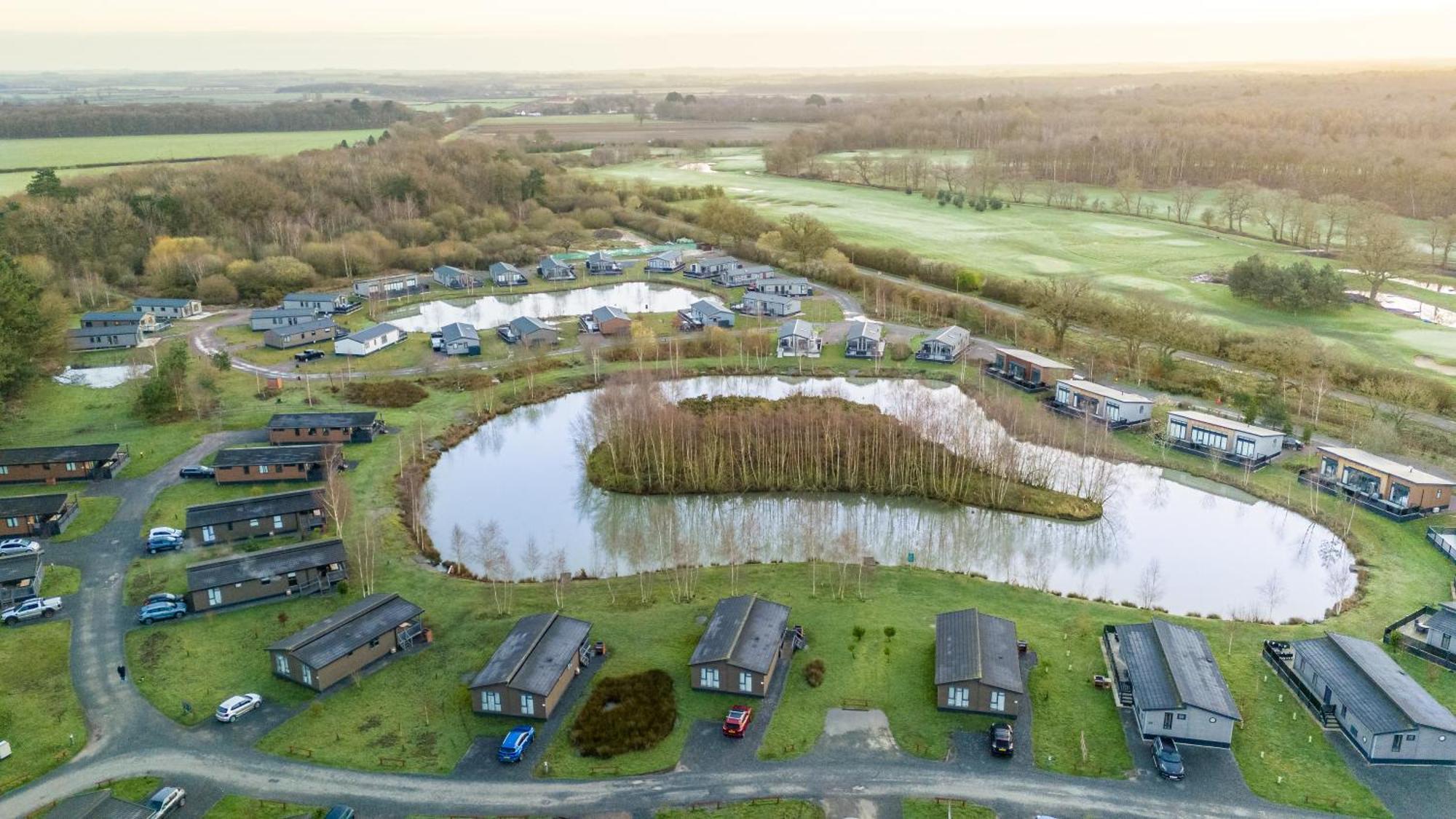 Hotchkin Lodge Woodhall Spa Esterno foto