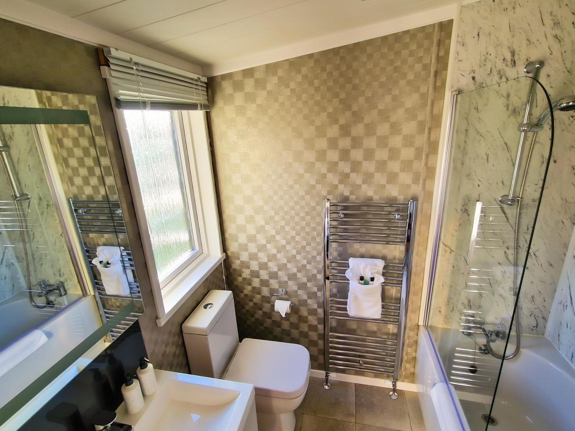 Hotchkin Lodge Woodhall Spa Esterno foto